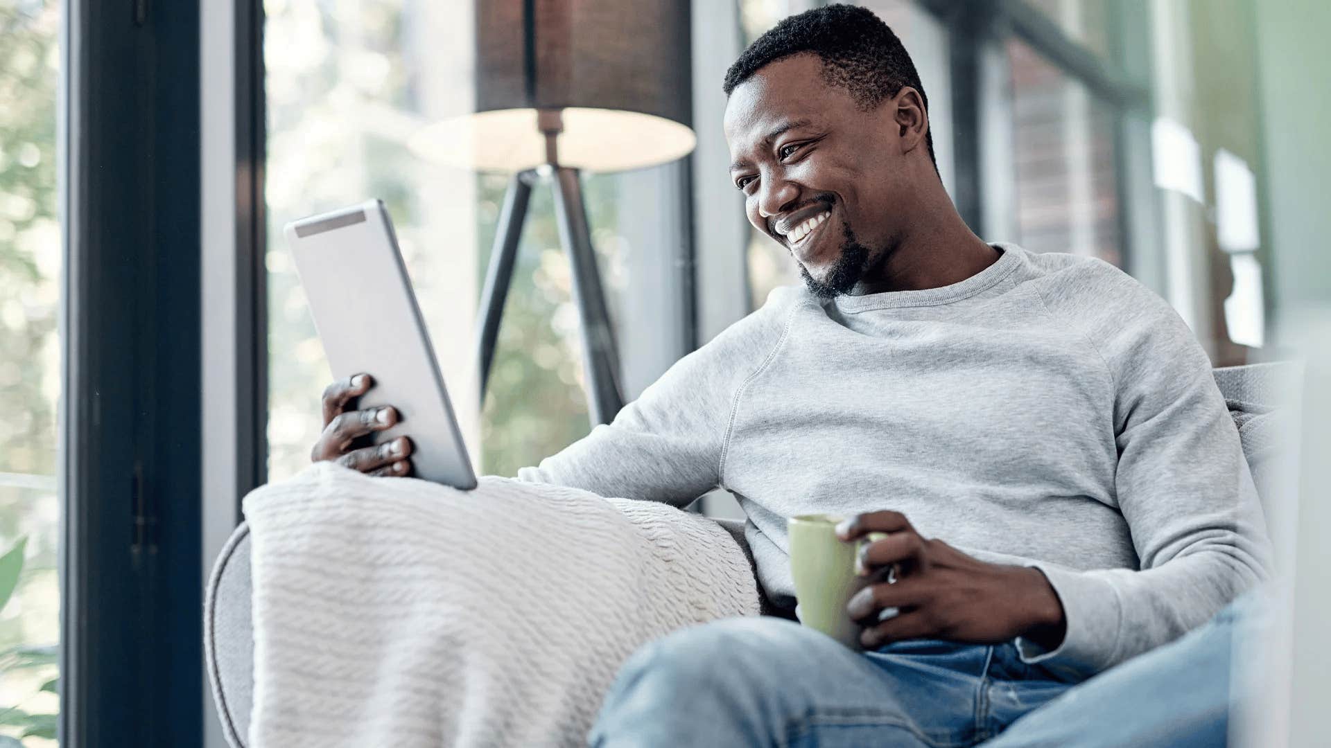 man who doesn't feel like he belongs anywhere being independent at home