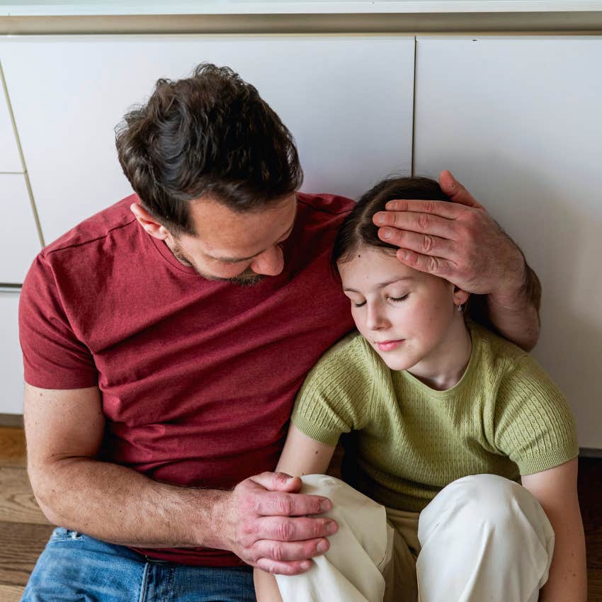 dad who has no problem apologizing to his daughter