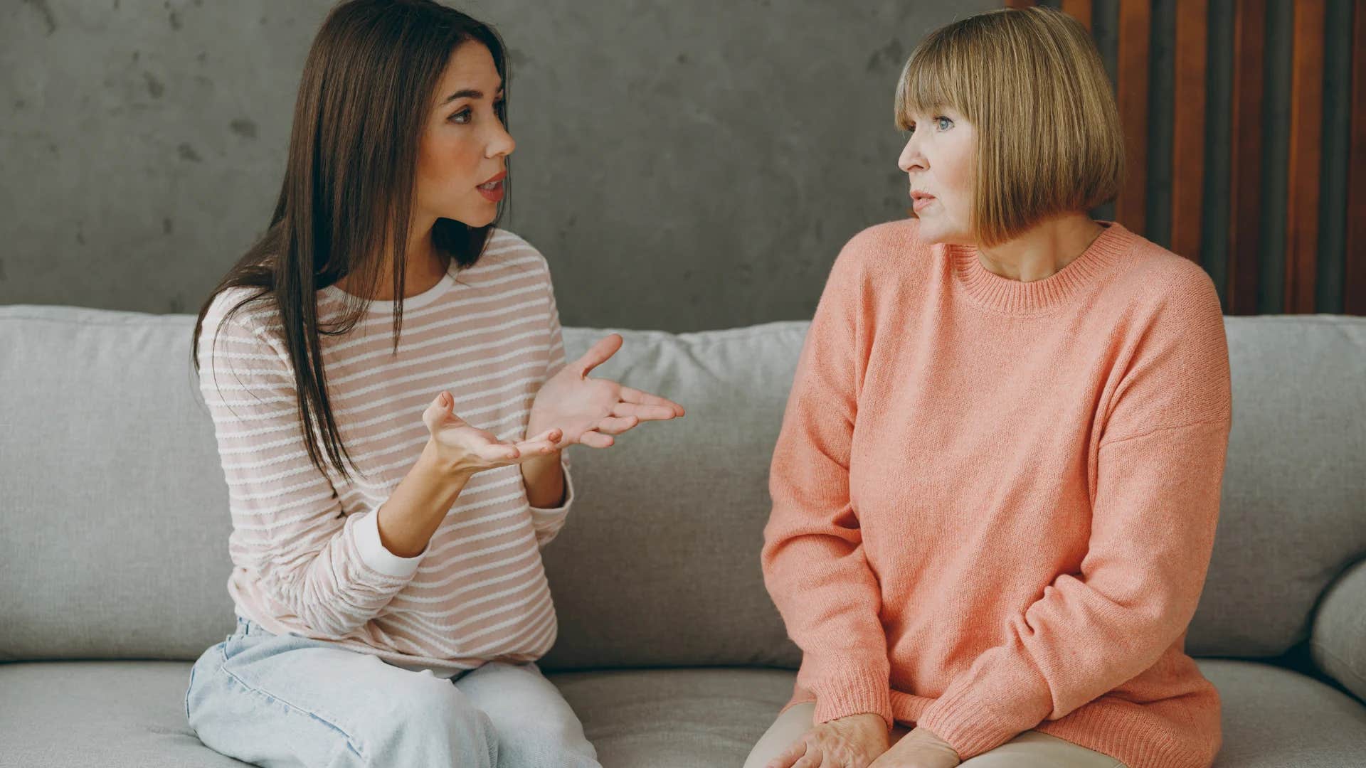 high-iq woman shut down argument by telling friend she gets what she's saying