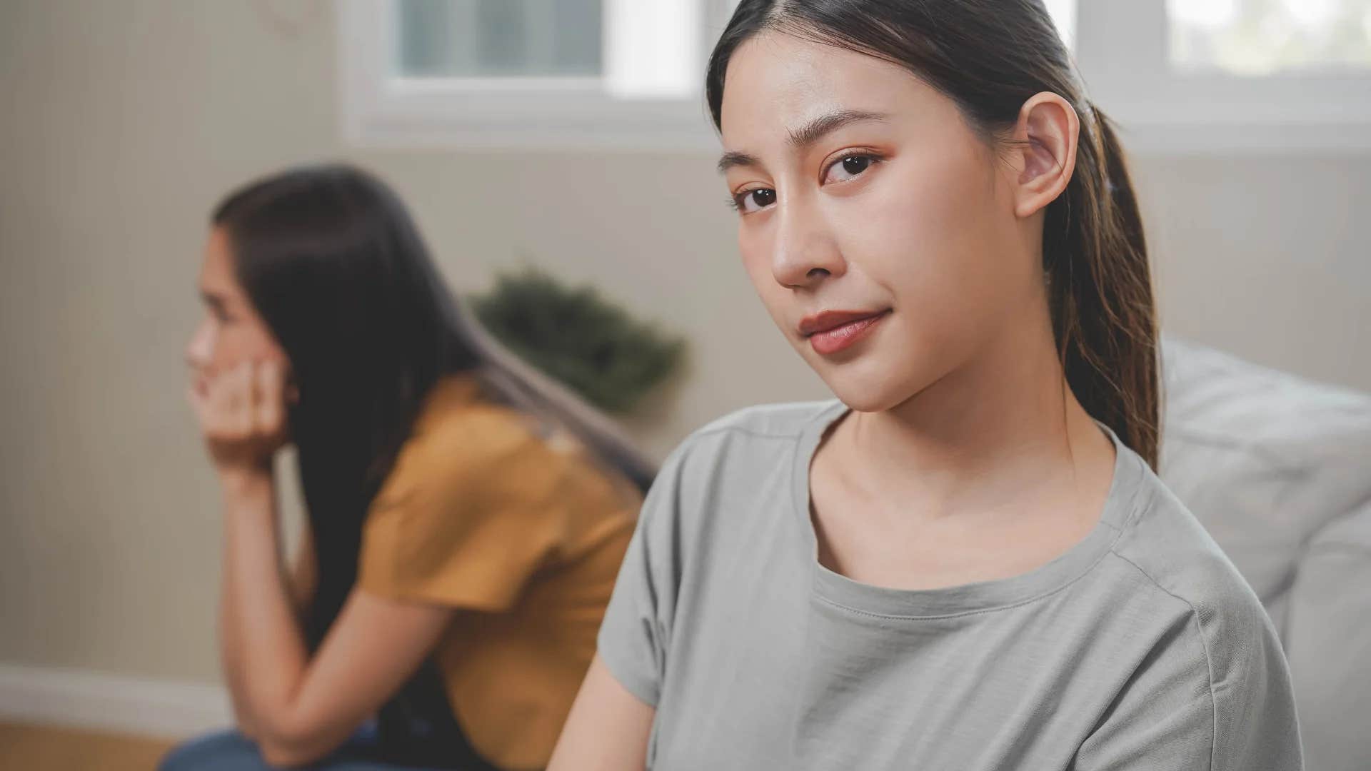 high-iq woman stopped argument by telling friend to forget about it