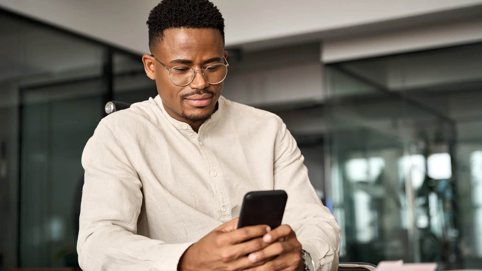 man blocking his ex's number not giving them access to him