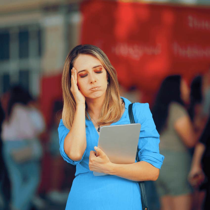 woman disappearing from night out when she's had enough
