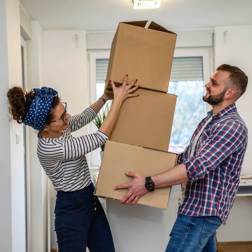 millennial couple living in an affordable state