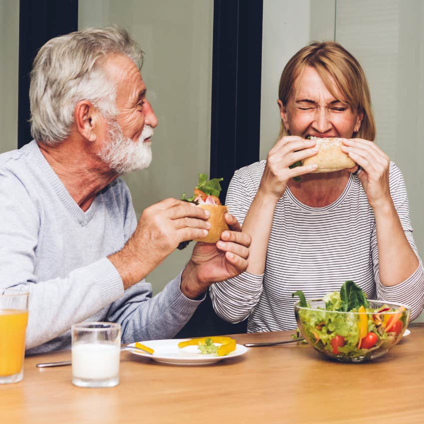 boomer couple eating a healthy meal