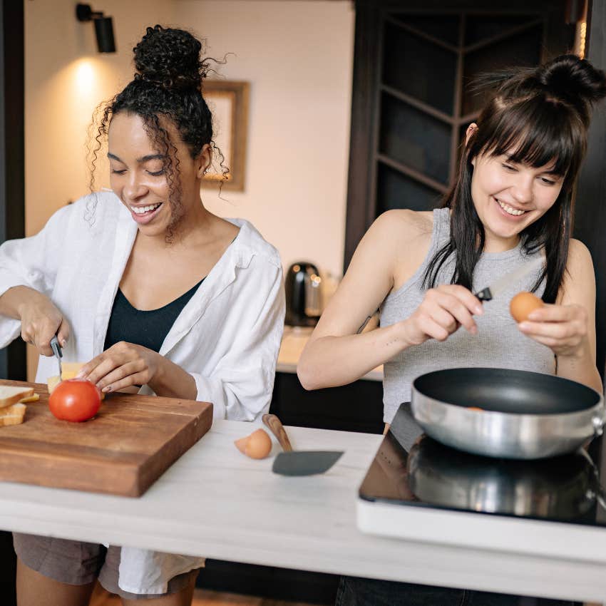 gen z women making a home-cooked meal