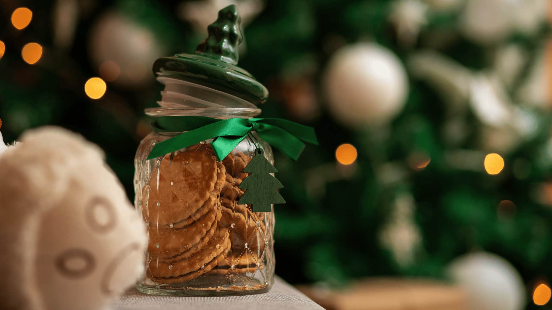 christmas cookies in the cookie jar