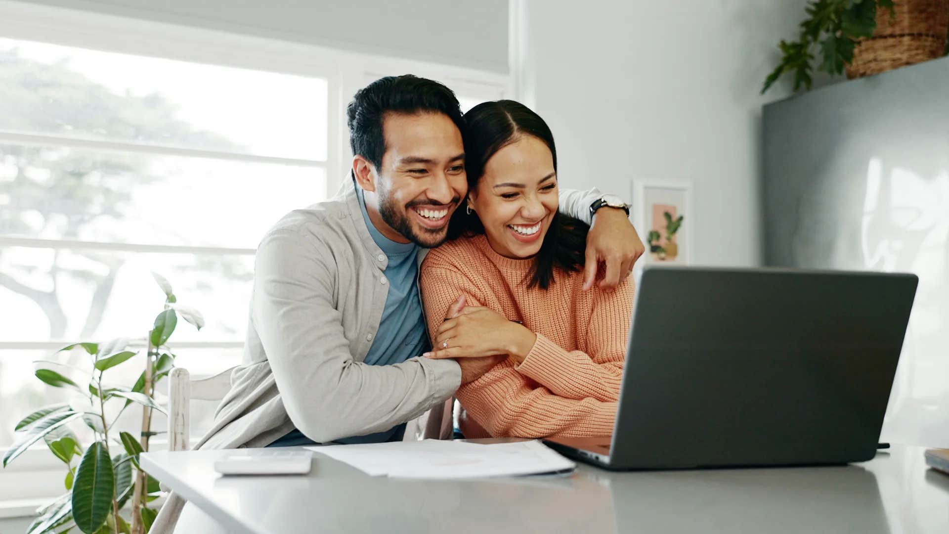 man who is head-over-heels for woman saying i can help you with that