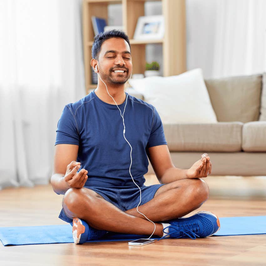 people-deeply-fulfilling-lives-clear-sense-purpose-do-little-things-every-day-do-grounding-exercises