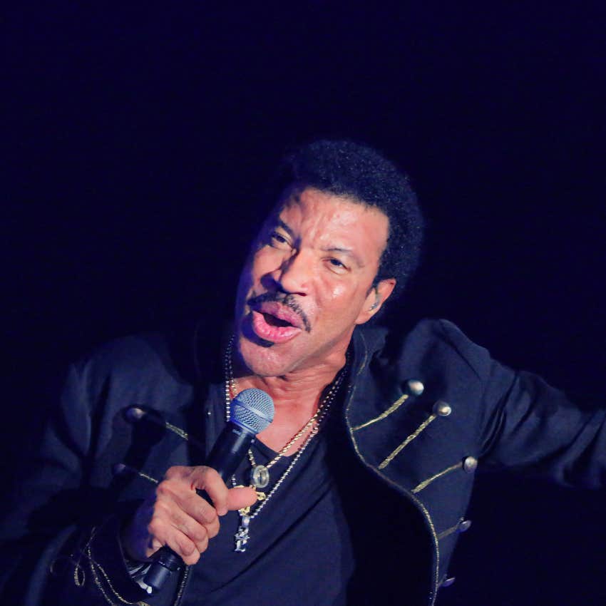 Lionel Richie singing my love there's only you in my life on stage
