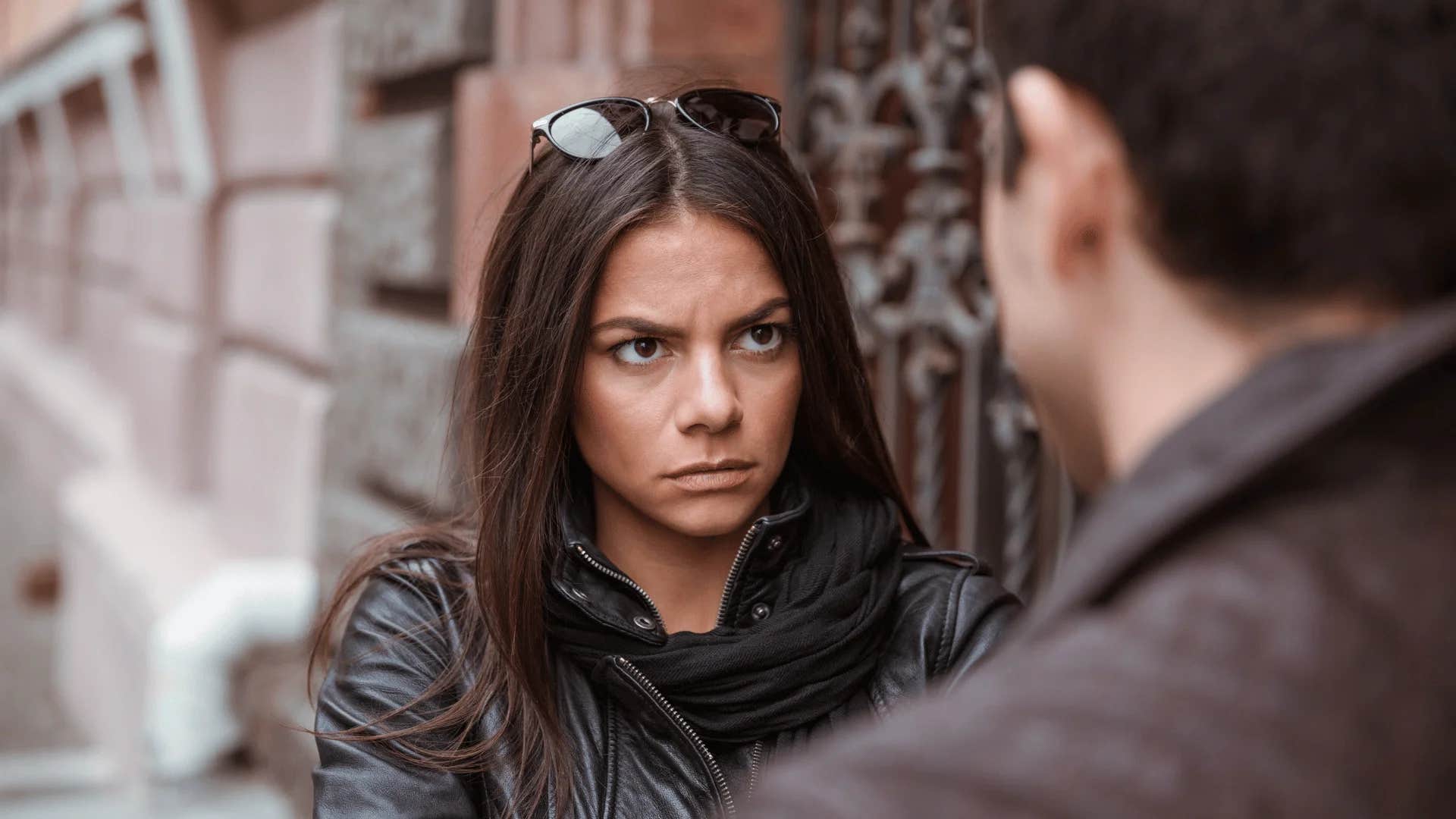 woman who isn't interested in compromise being dishonest