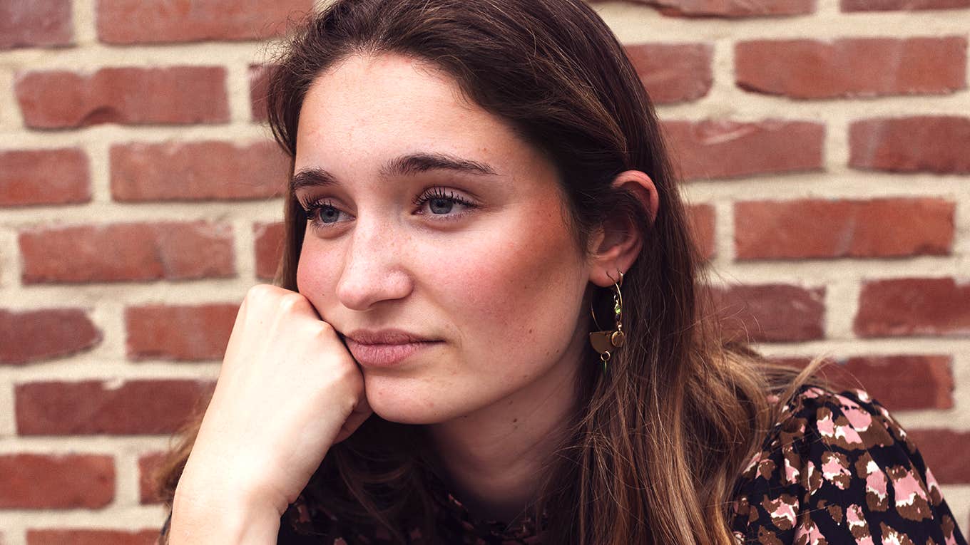 25 Small Bad Habits Keeping You Single - Vimarsana News