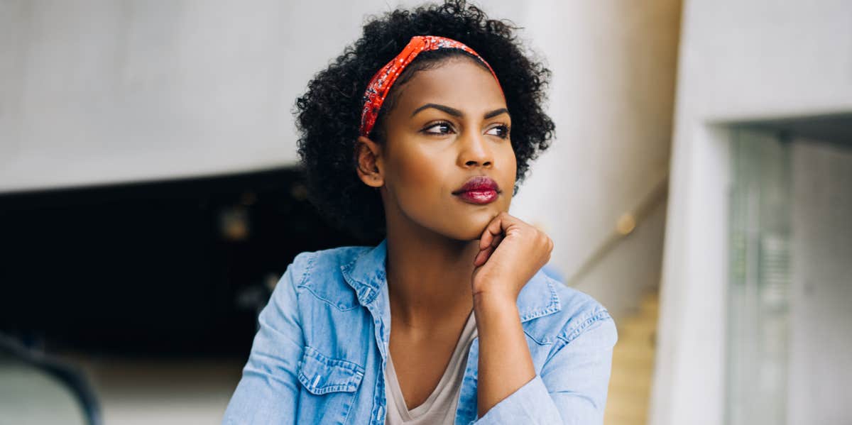 25 Things Ambitious, Get-What-They-Want Women Do Way Differently woman thinking