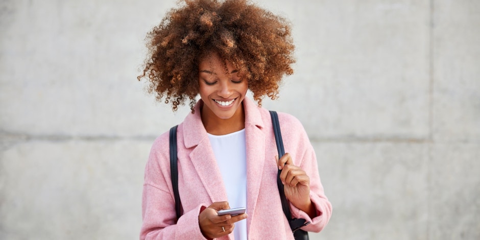 People Who Call Vs. Text Are More Easy-Going, Less Awkward People Who Call Vs. Text Are More Easy-Going, Less Awkward