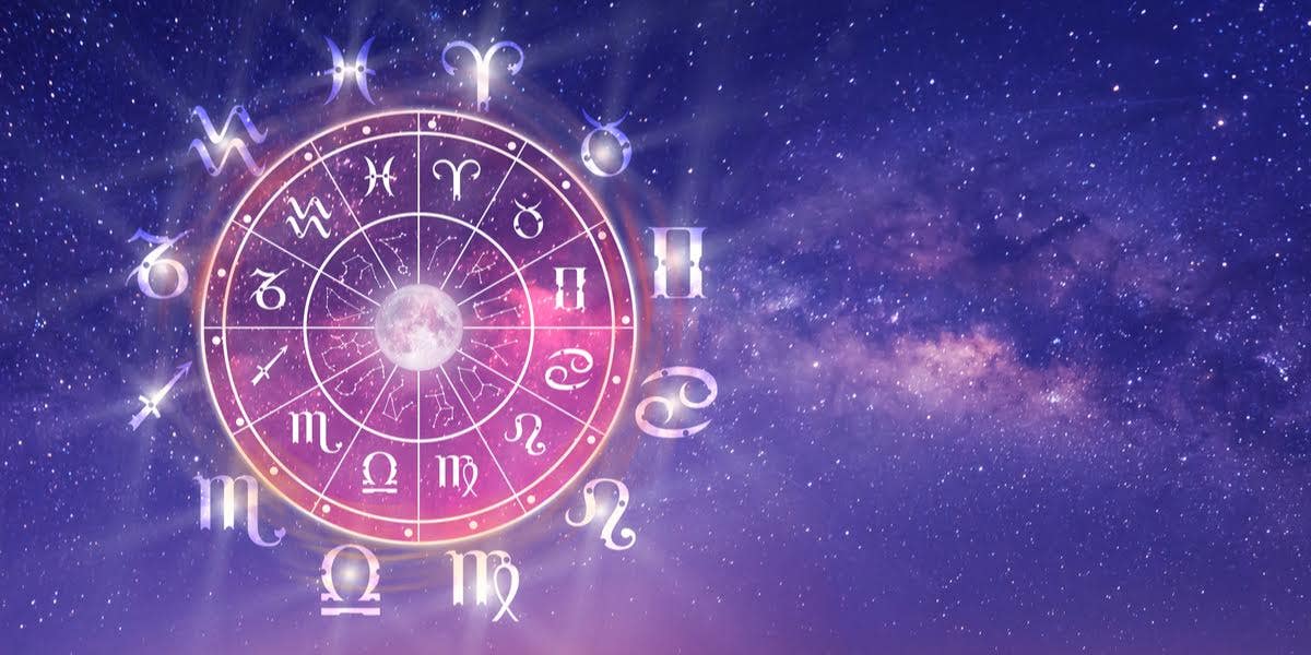 3 Zodiac Signs Who Would Rather Be Single, November 5 - 7, 2021 3 Zodiac Signs Who Would Rather Be Single During The Moon In Sagittarius, November 5 - 7, 2021