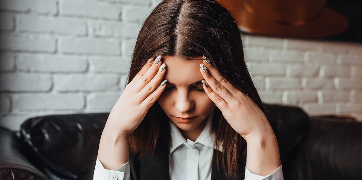 Unsexy Habits That Demolish Your Brainpower stressed woman