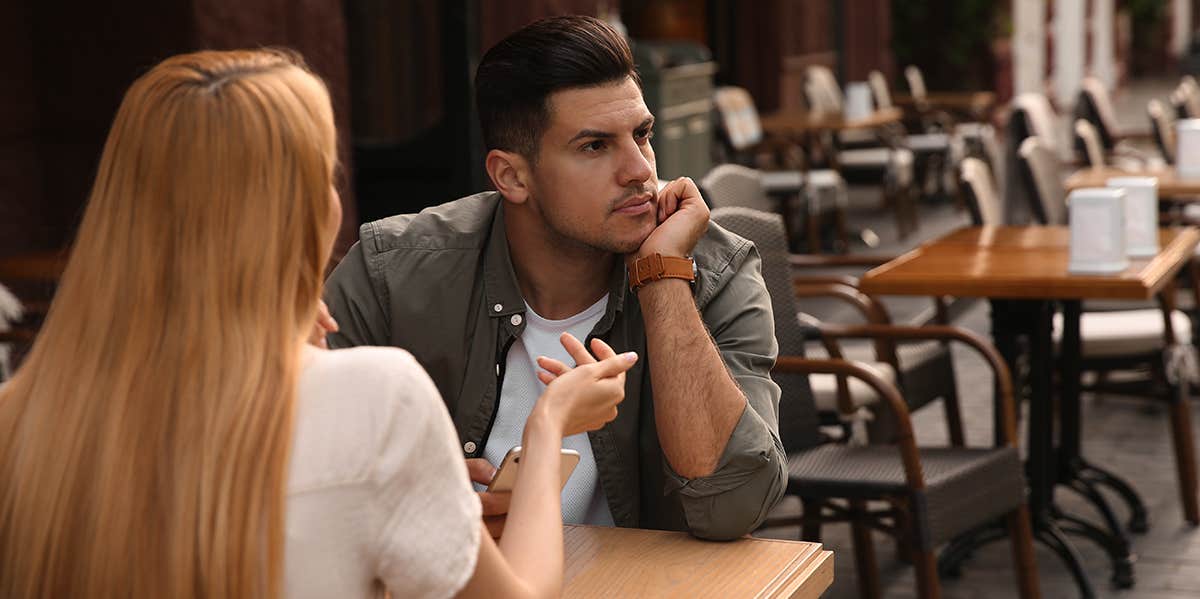 couple on boring date