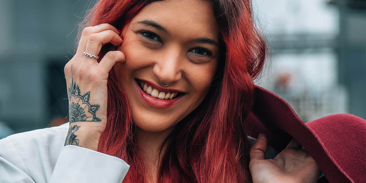 Unsexy Truths Single People Are Afraid To Tell Their Married Friends single woman smiling