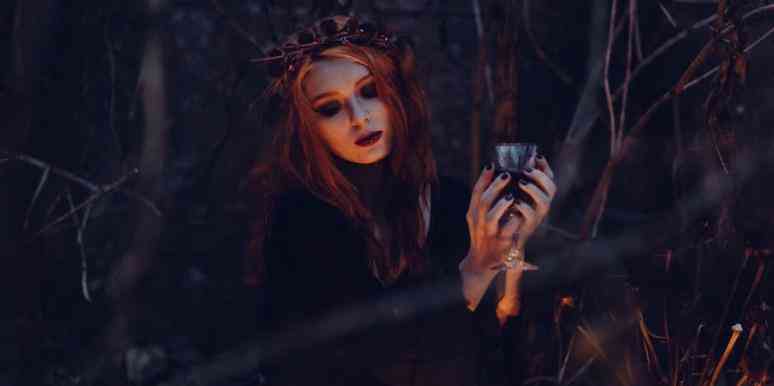 6 Witchy Zodiac Signs, According To Astrology 6 Witchy Zodiac Signs, According To Astrology
