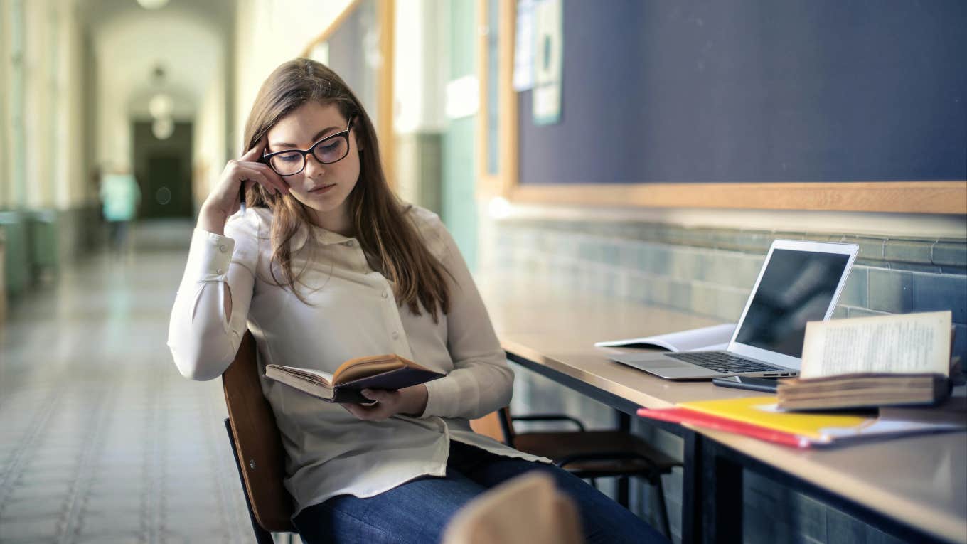 woman studying 