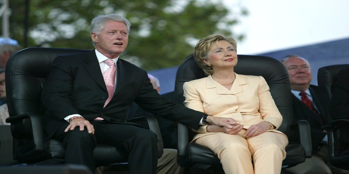Hillary Clinton, $250,000 Income Is NOT Middle Class Hillary Clinton, $250,000 Income Is NOT Middle Class