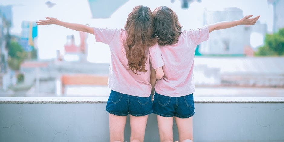8 Biggest Lies About Gemini's Two-Faced Personality