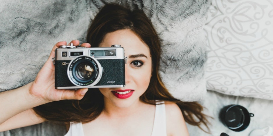 women share Instagram photos women share Instagram photos