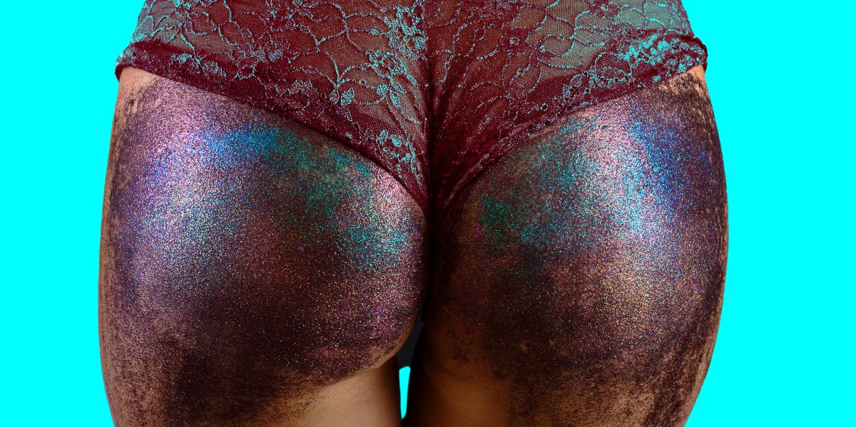 'Glitter Booties' Are The Latest Fashion Trend For Making Your Butt Look Pretty