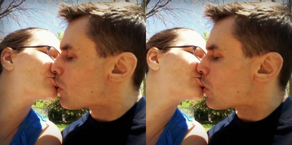 I Have No Teeth — But My Husband Still Thinks I'm Beautiful I Have No Teeth — But My Husband Still Thinks I'm Beautiful