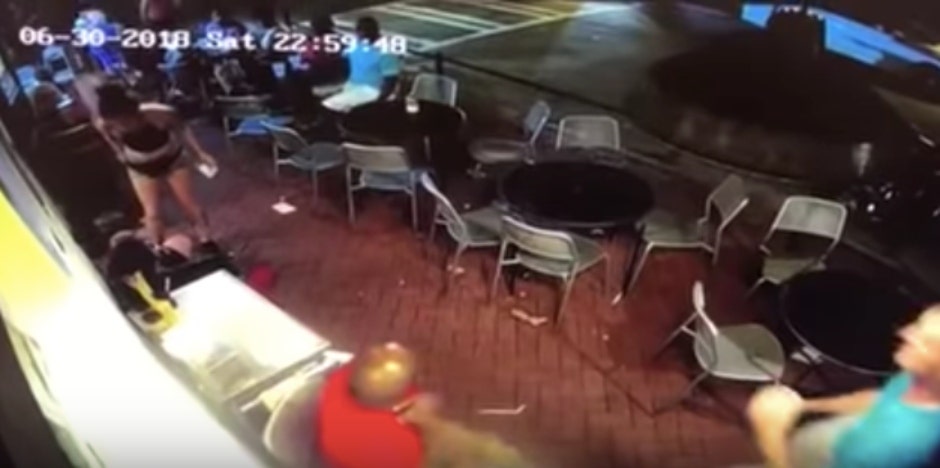 Video Of Waitress Throwing Guy Down Who Grabbed Her New Details Emelia Holden