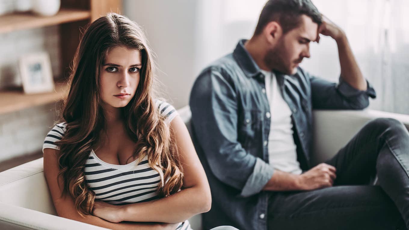 If He Says These 8 Things, He's Toxically Passive-Aggressive - Vimarsana News