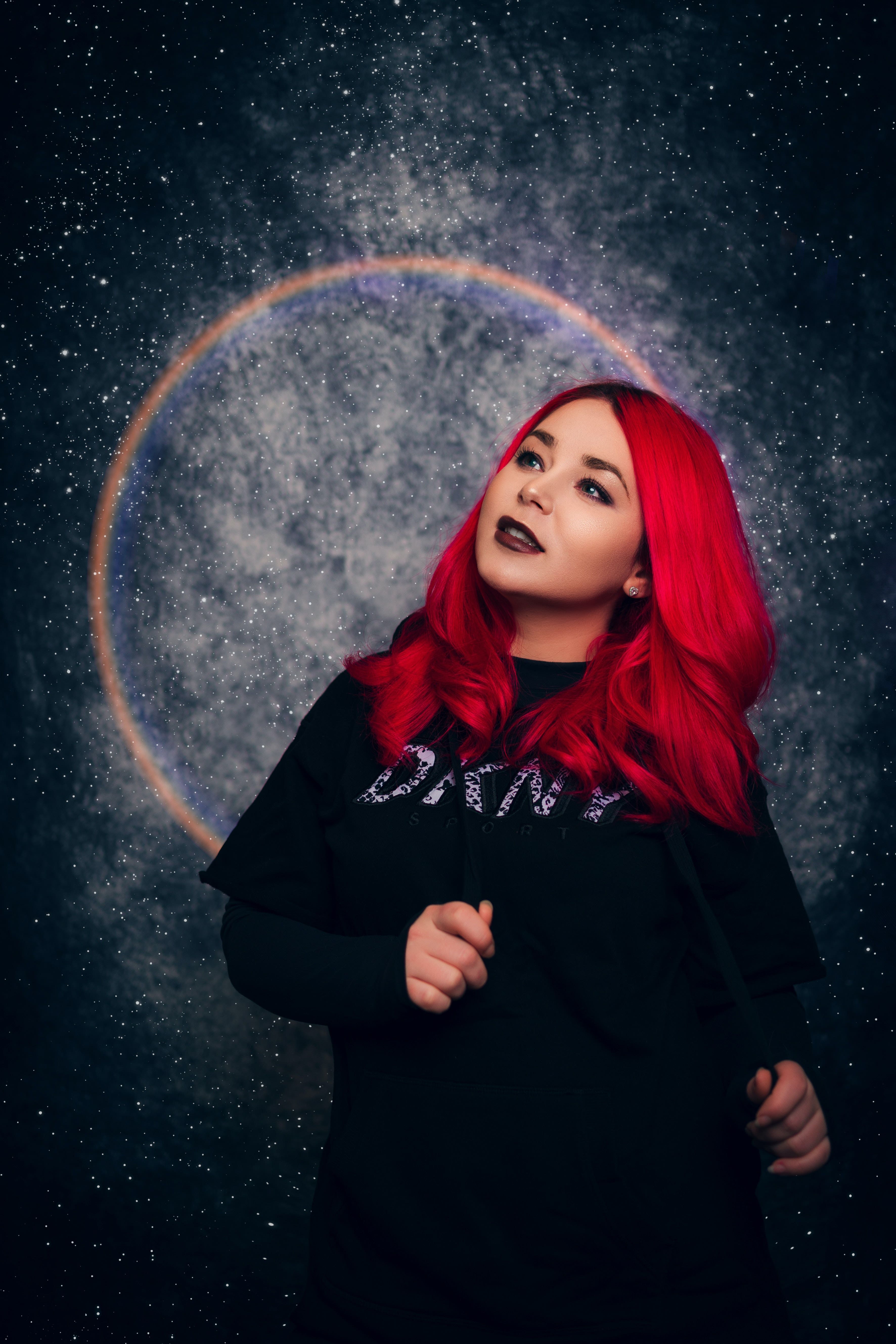 17 Signs You're a Starseed Pretty lady Among the stars