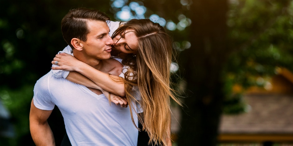 Am I Ready For A Relationship? These 4 Signs Point To 'Yes' Am I Ready For A Relationship? These 4 Signs Point To 'Yes'