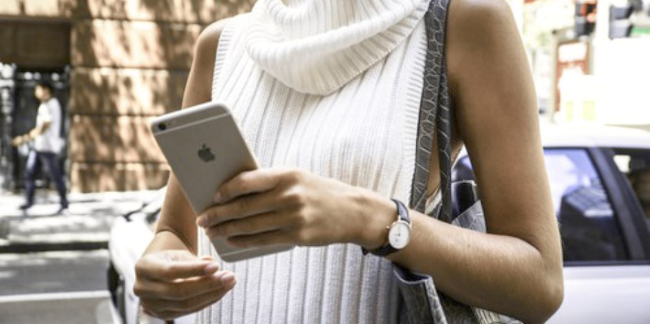 woman iphone woman iphone