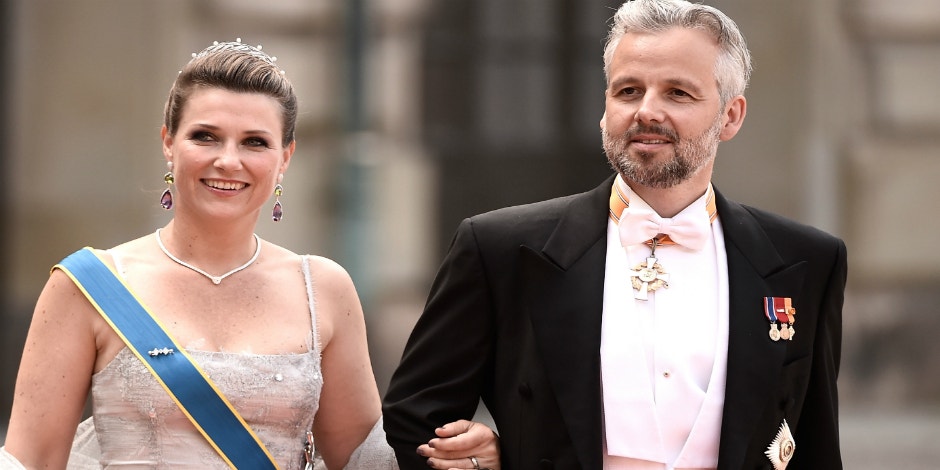 How Did Ari Behn Die? New Details On Former Kevin Spacey Accuser Married To A Norwegian Princess Who Died By Suicide At Age 47 How Did Ari Behn Die? New Details On Former Kevin Spacey Accuser Married To A Norwegian Princess Who Died By Suicide At Age 47