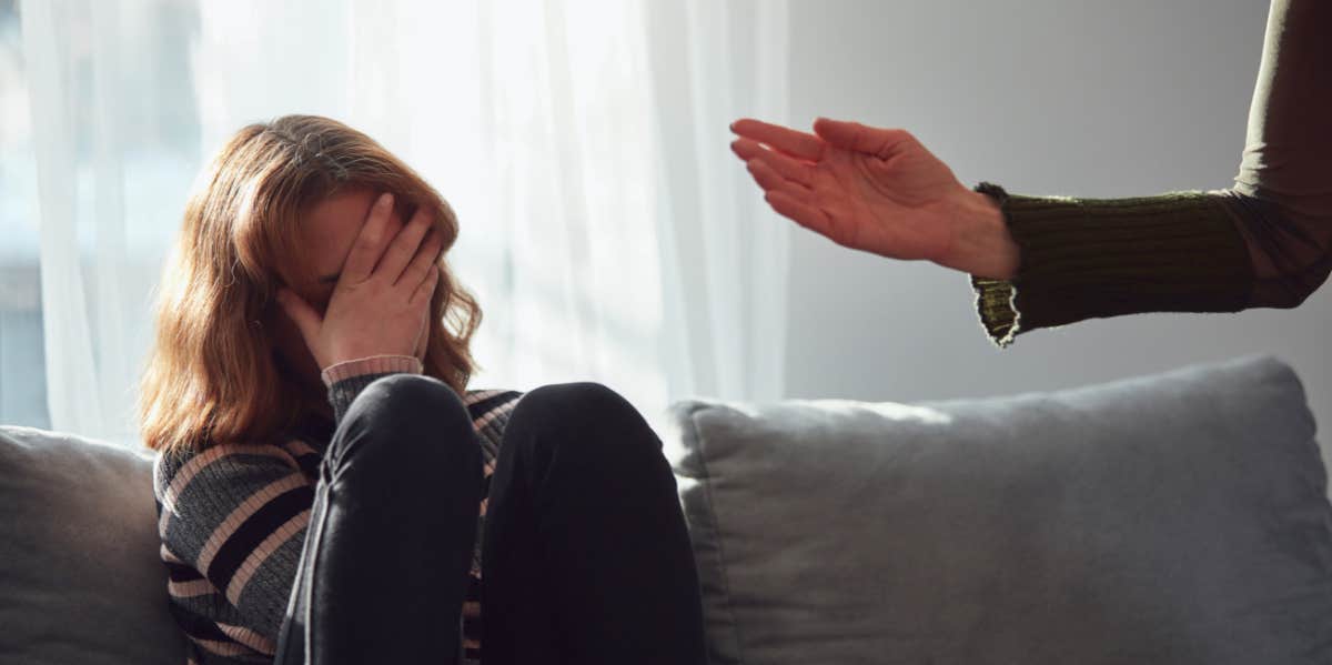 Mom Gives Autistic Daughter Humiliating Hygiene Lesson Teen girl humiliated while being scolded by mother