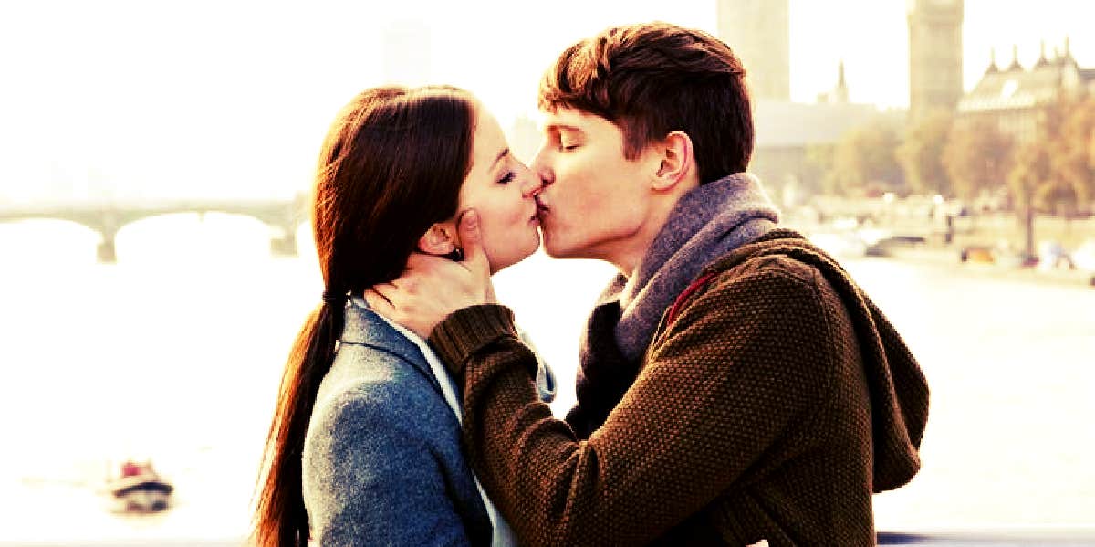 10 Signs You're A Bad Kisser And How To Get Better At It bad kisser