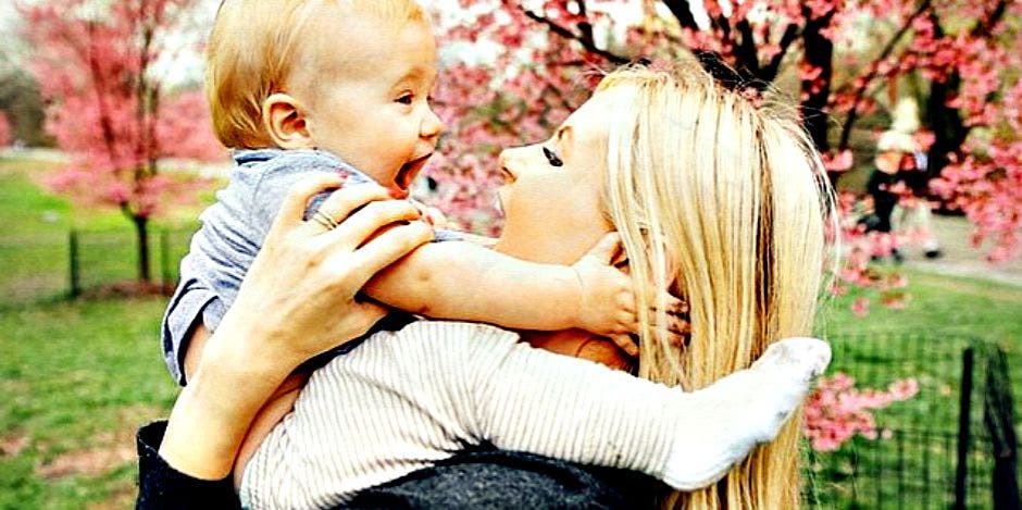 mom mom