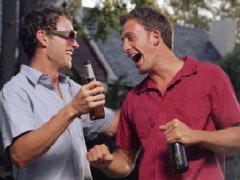 Men drinking beer