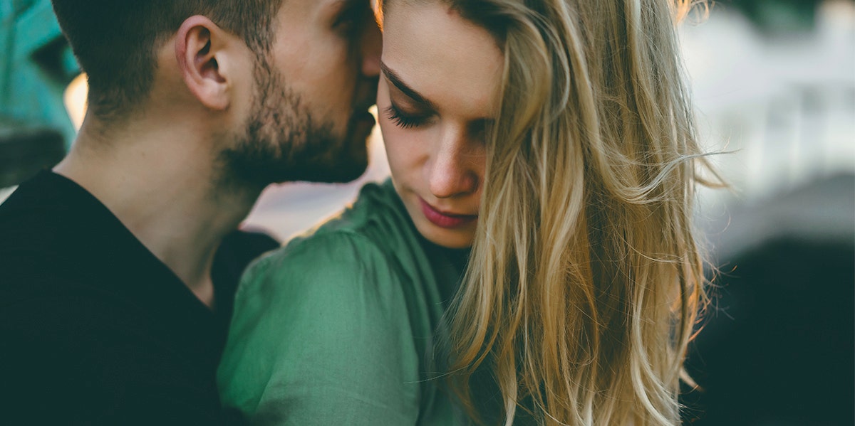 The Subtle Behavior That's A Death Sentence For Relationships The Subtle Behavior That's A Death Sentence For Relationships