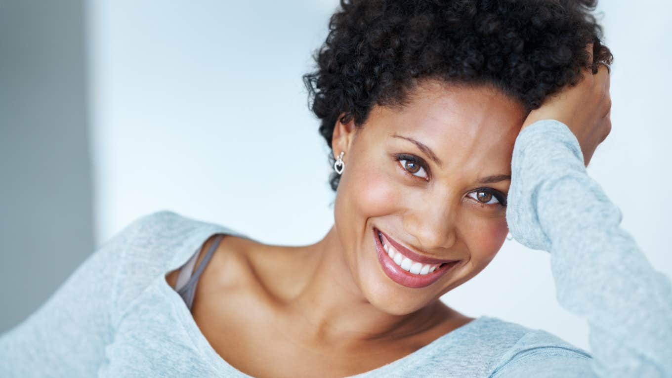 woman wearing white shirt