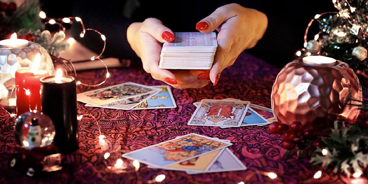 17 Best Tarot Decks For Beginners, According To Professional Readers