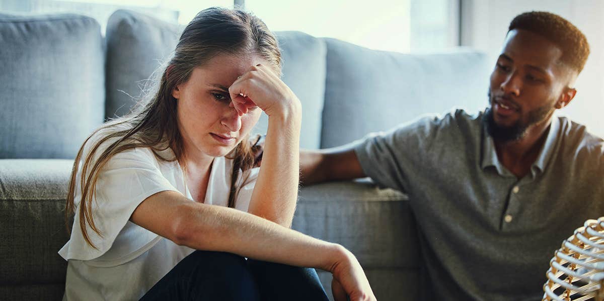 Why It’s So Hard For Girls To Accept The Advice ‘You’re Better Than Him’ upset couple