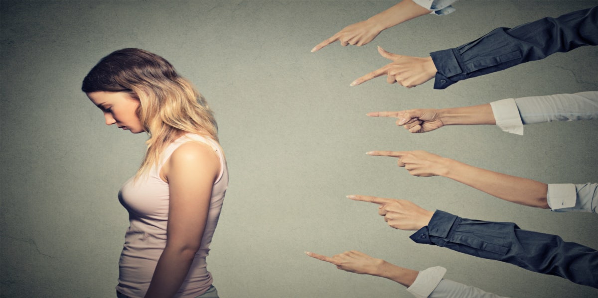 The Black Sheep Of The Family - Meaning, Signs, And Ways To Cope black sheep of the family being pointed out