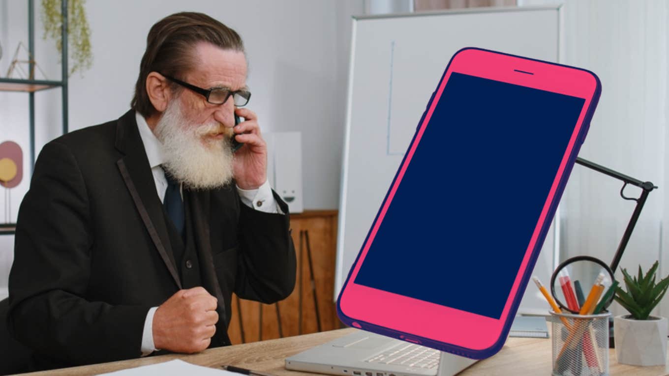 Boss Demands To See Employee's Phone For 'Proof' Her Son Was Sick Boss, cell, phone, employee