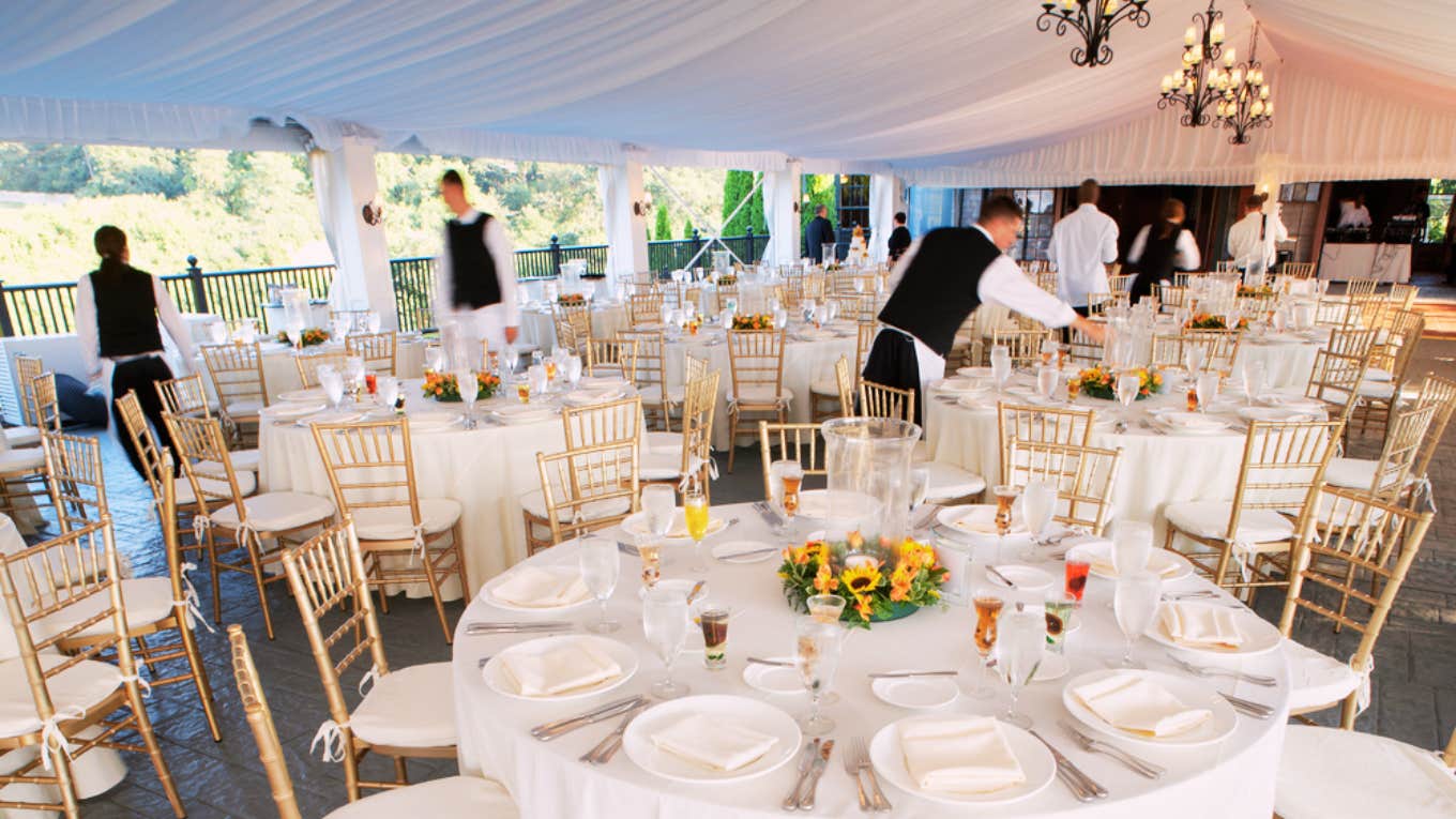 Rich Mother Of The Bride Demands Groom’s Parents Pay For $37,000 Reception Dinner That She Planned For 150 Guests wedding, groom, bride, dinner, money