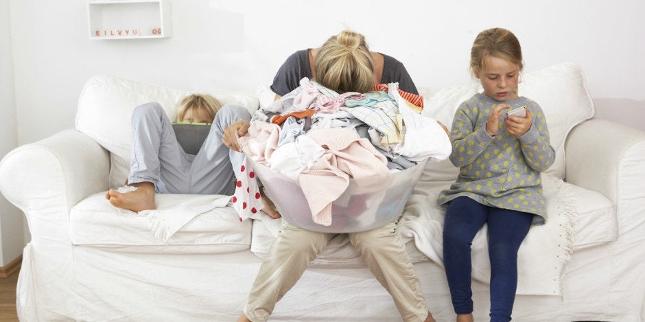 burned out mom kids mommy burnout children