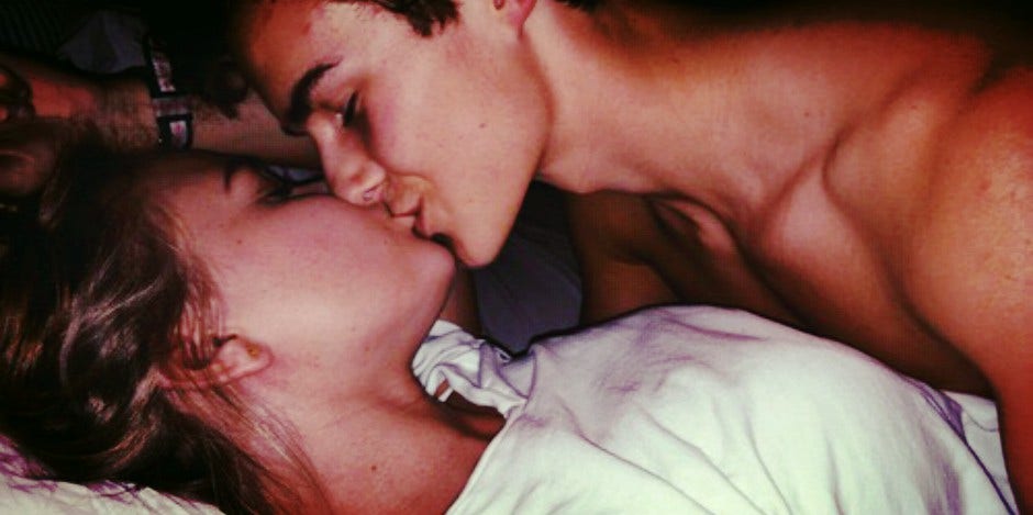 6 *Golden Rules* Of Hooking Up WITHOUT Catching Feelings
