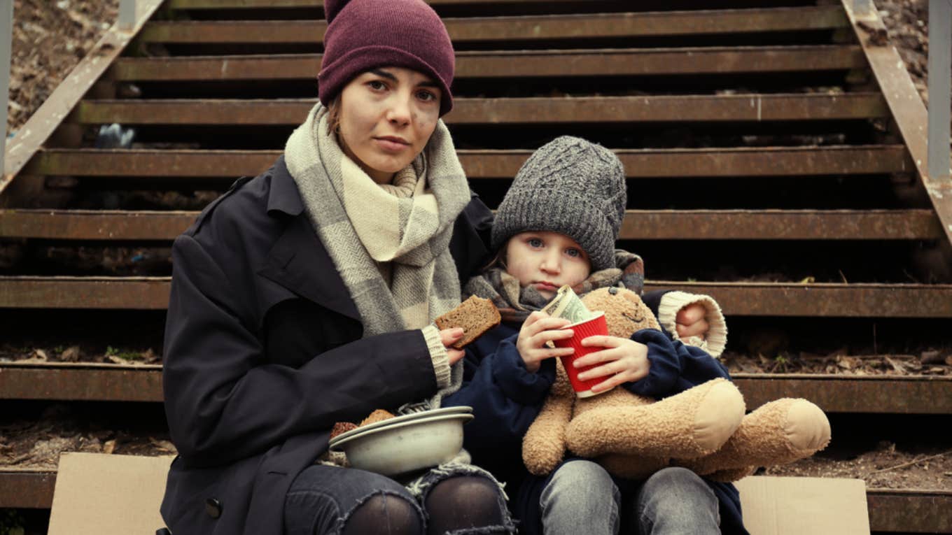 Childless Man Says Love Isn’t Enough Of A Reason For Poor People To Have Kids family, children, poverty, love