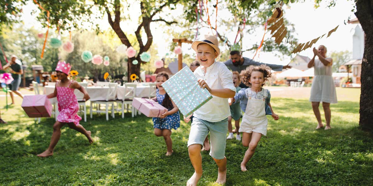 Mom Allows Daughter To Not Invite Autistic Classmate To Birthday Party Child's birthday party