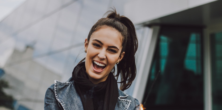 How To Stop Complaining & Just Be Happy In Life How To Stop Complaining & Just Be Happy In Life